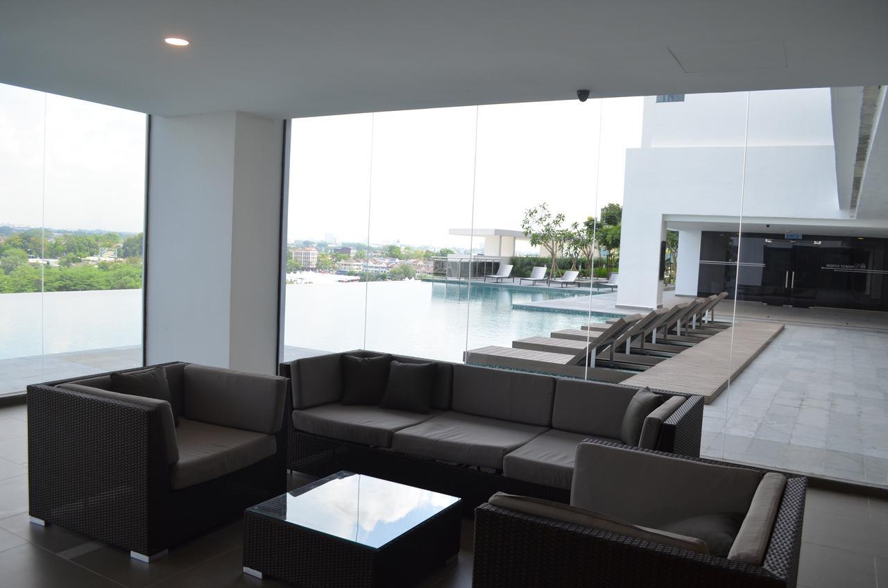 1 Tebrau Suites By Subhome Johor Bahru Exterior foto